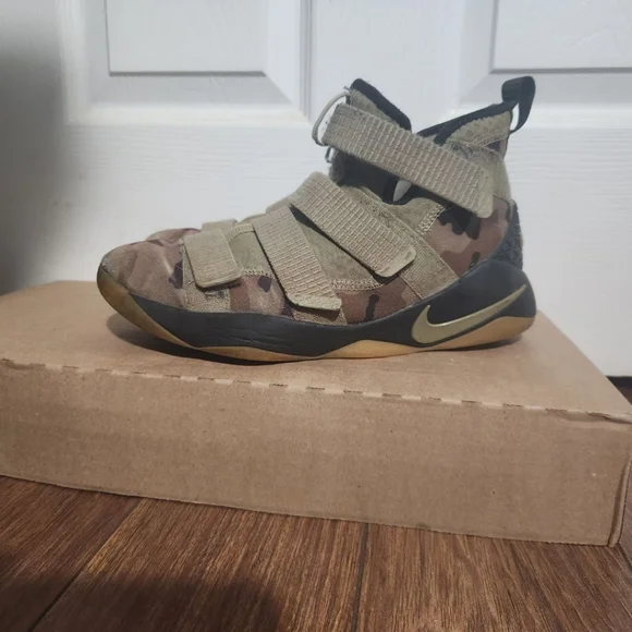 Nike Zoom LeBron Soldier 11 - Picture 5 of 5